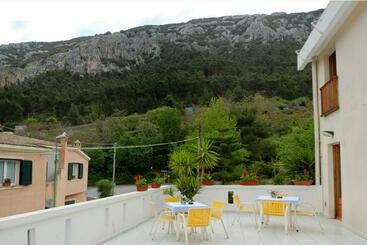 בית מלון כפרי S'adde