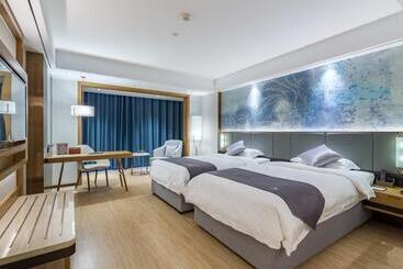 Отель Greentree Eastern Xuzhou High Speed Railway Station Square Yindi Automobile Market