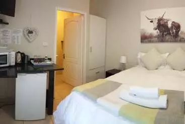 Pension Country Lane Guesthouse