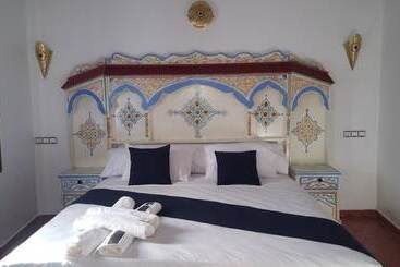 پانسیون Casa El Haouta