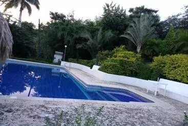 پانسیون Hostal Finca Palermo