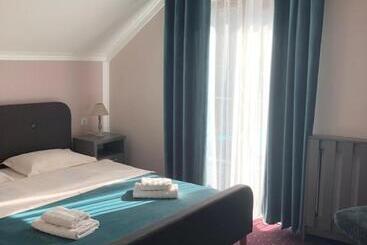 پانسیون Casa Codrin