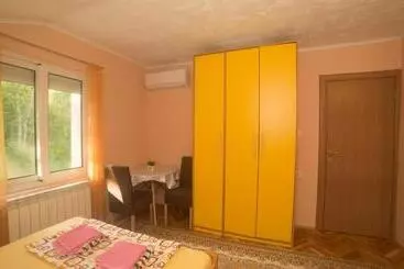 پانسیون Cicvaric Rooms