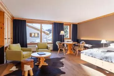 هتل آپارتمان Appartments Cervus