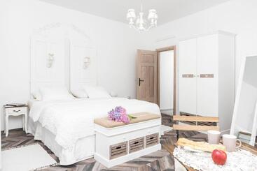 Pension Madárlátta Vendégház