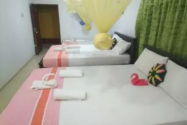 ペンション Sanjana Home Stay