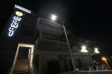 ペンション Villa Mondi