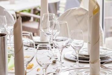 Hotel Budget By Zeppelin