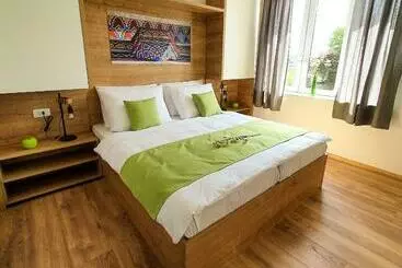 Life Hostel Slovenia