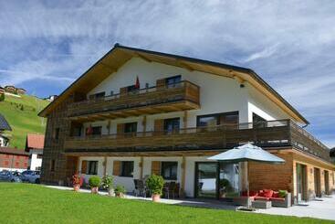 Pension (Hôtel basse catégorie) Das Tannberg