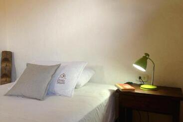 تختخواب و صبحانه La Casa De Hercilia Boutique