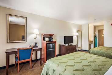 ホテル Quality Inn & Suites Eldridge Davenport North