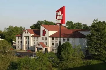 Отель Red Roof Inn Coldwater