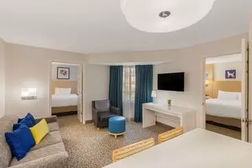 هتل Sonesta Es Suites Charlotte Arrowood