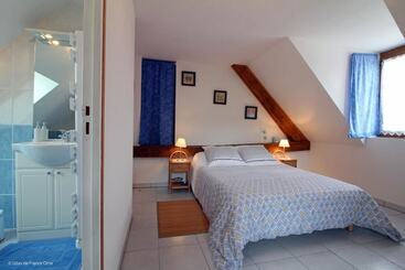 펜션 Ferme Cidricole Hugues Desfrièches