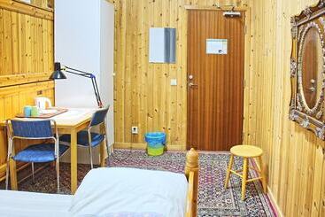 הוסטל B&b Gillhov & Camping