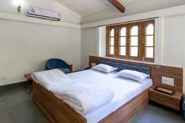 Hotel 1946 Navdeep Homestay