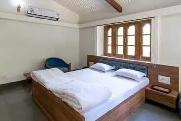 Hotel 1946 Navdeep Homestay