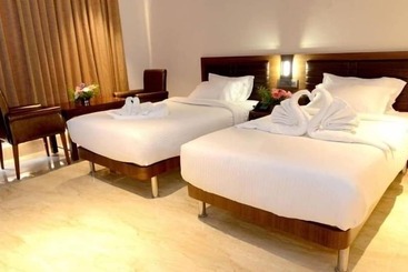 Hotel Golden Residency