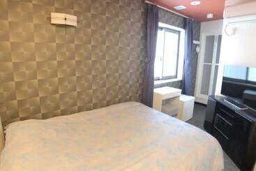 酒店 Tokyo Tourist Inn