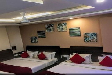 Kurort  White Pearl Residency