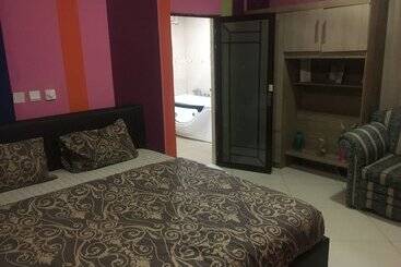 酒店 Chrisma Courts