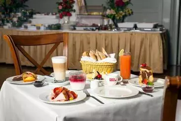 Károlyi Kastély Hotel & Restaurant