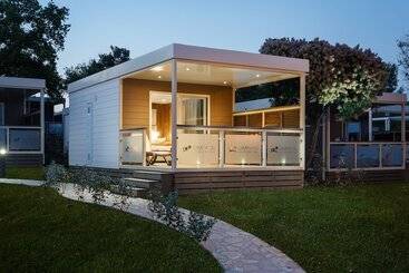 Hotel Mobile Homes Fkk Nudist Camping Solaris