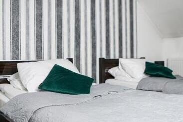 호텔 Złotogórski