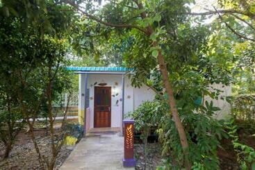 Hotel Poomvarin Resort