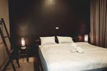 Hotel Saksupha Resort