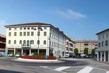 ホテル Albergo Italia