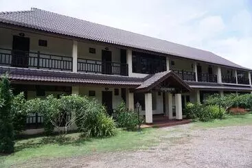Hotel Rai Juthamas Resort