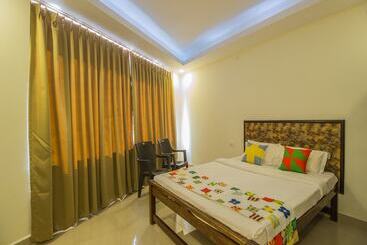 פנסיון Oyo Home 11875 Exotic Stay