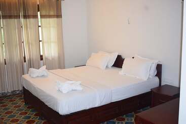 Resort 3 Hills County