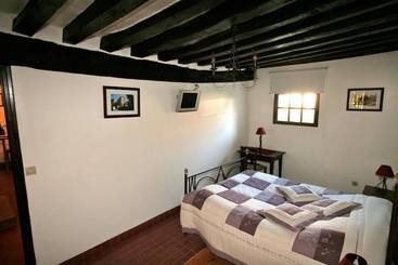 Moulin De Moulignon B&b