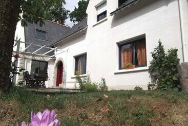 بنسيون Ty Canal D Or