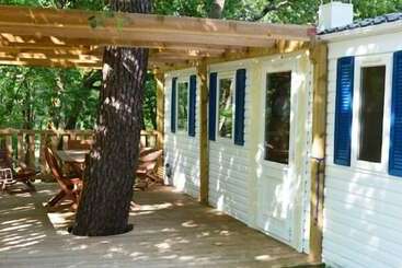 Hotel Etang Vallier Resort Brossac