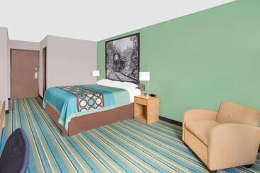 בית מלון כפרי Super 8 By Wyndham Beaver Dam