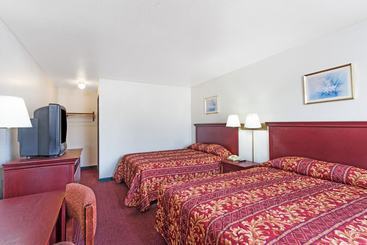 فندق على الطريق Super Stay Plus