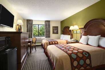 Motel Super 8 By Wyndham Chico