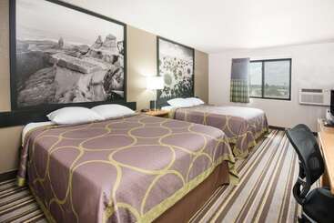 Motel Super 8 By Wyndham Jamestown