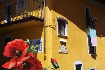 B&b Il Campo Dei Papaveri