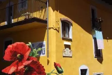 B&b Il Campo Dei Papaveri