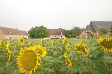 مبيت وإفطار Gite Et Chambre D Hôtes Du Guillot