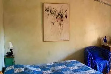 Aamiaismajoitus (B&B) Le Moulin De La Viorne, Gîte Modulable Avec Piscine En Haute Provence