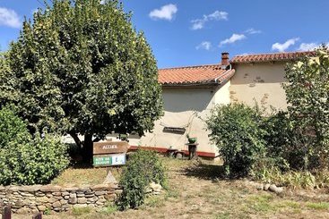 קוטג'' Lo Salvi Nebuzon