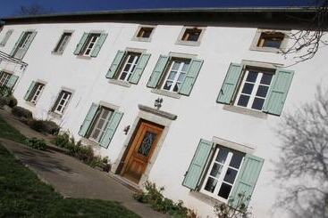 Aparthotel Au Bon Gre D Hugoline