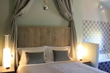 B&b Le Mas Turquoise   Spa Color Inclus