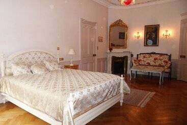 住宿加早餐  Château De La Motte